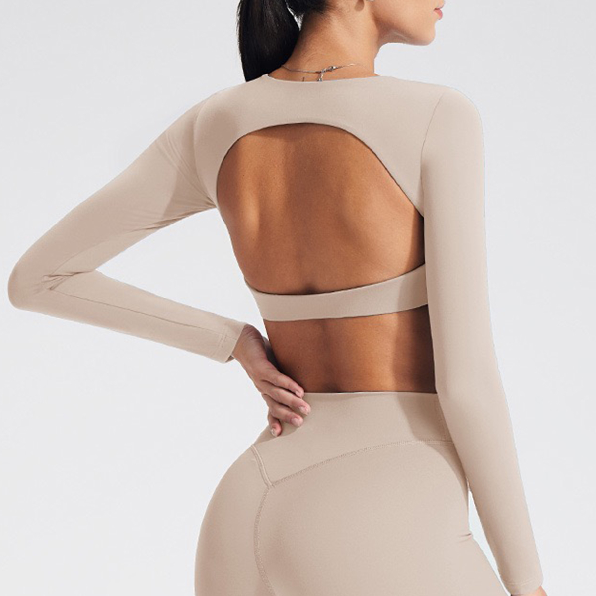 Women's long-sleeved yoga top  - Fitness & Nutrition Lab recensie en prijs